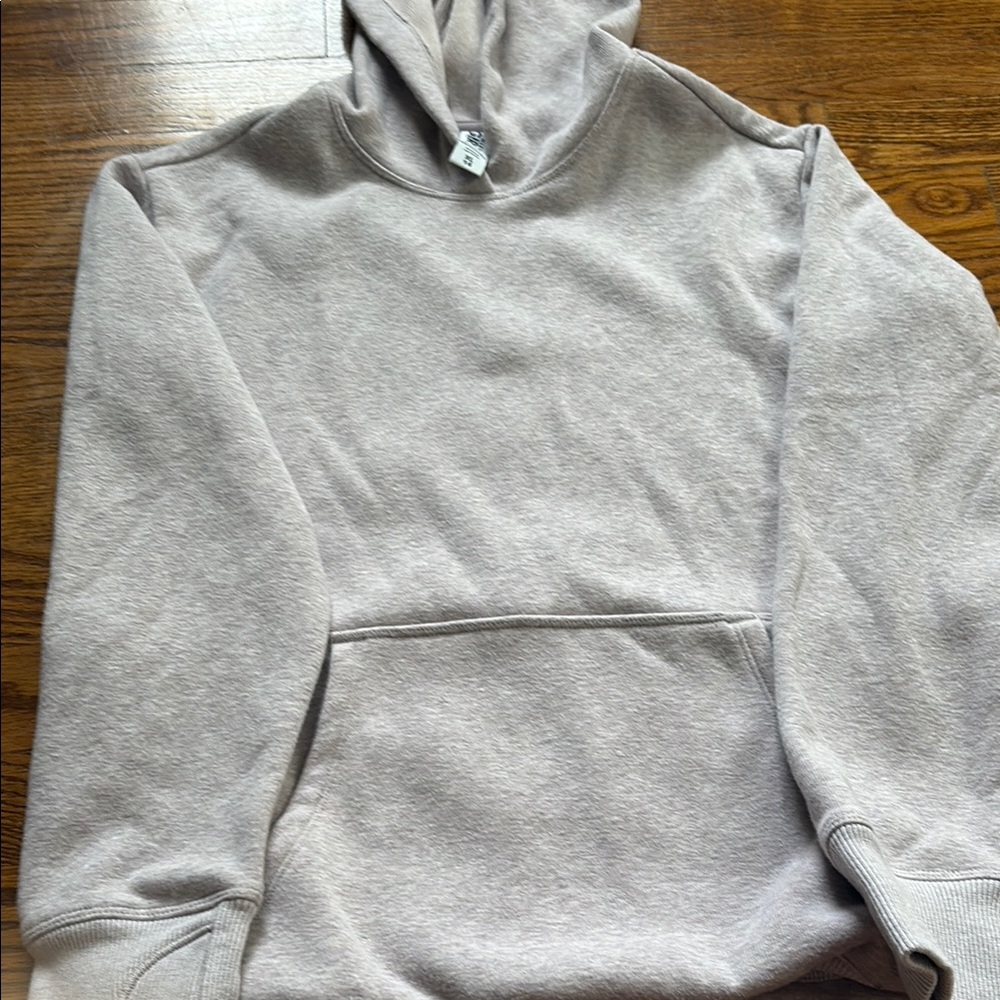 Athleta  Purple/Gray Sweatshirt Comfortable and Versatile